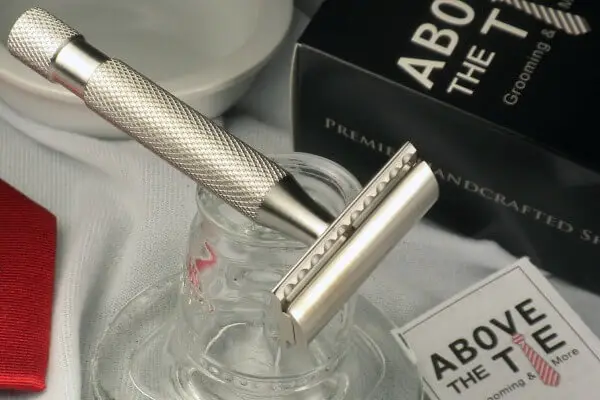 Above The Tie 7-Piece Stainless Steel Razor System - Sharpologist Above The Tie 7-Piece Stainless Steel Razor System - Sharpologist