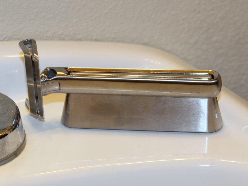 Philips Norelco One Blade VS Safety Razor - Which Shaves Best? 