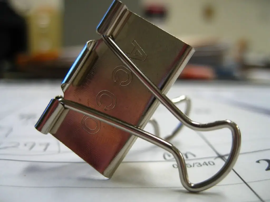 Binder_clip