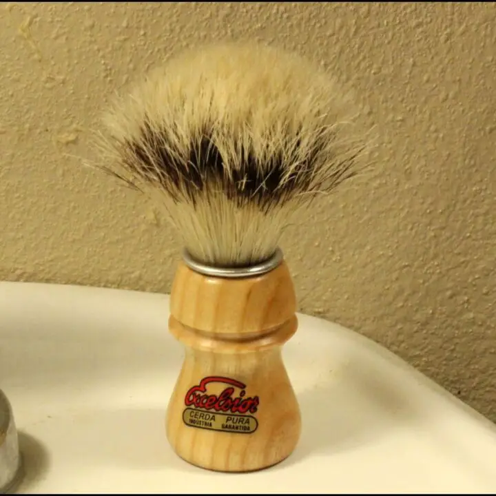 Semogue  owners club boar brush