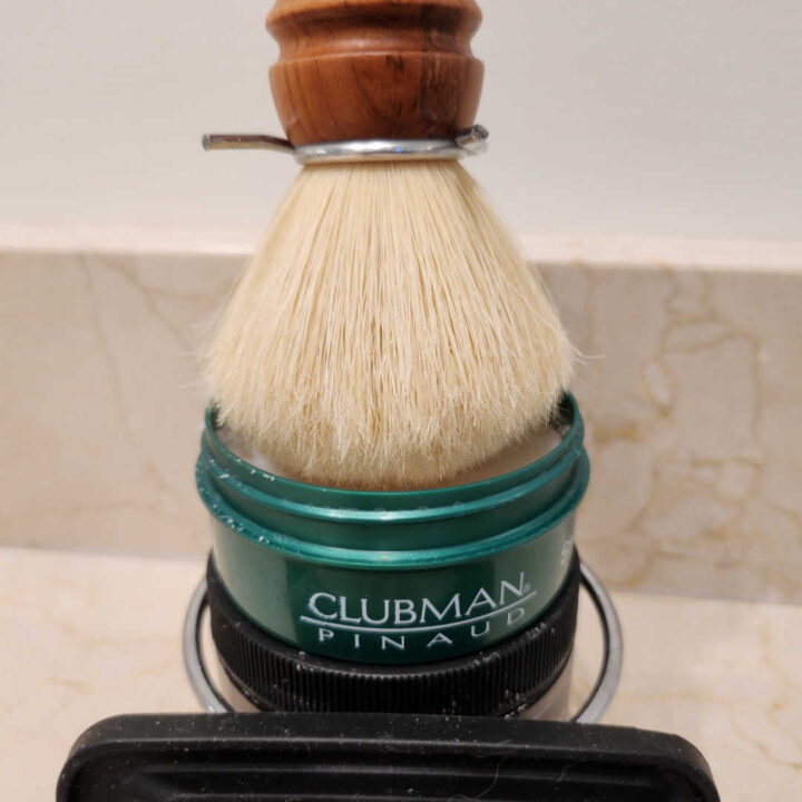 pinaud clubman shave soap with brush