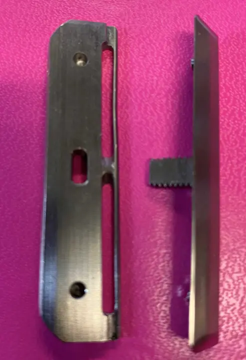 Vector base plate (left) and top plate (right)
