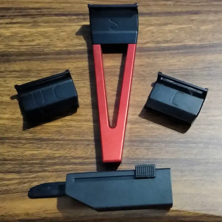 hype razor, base plates, and blade magazine