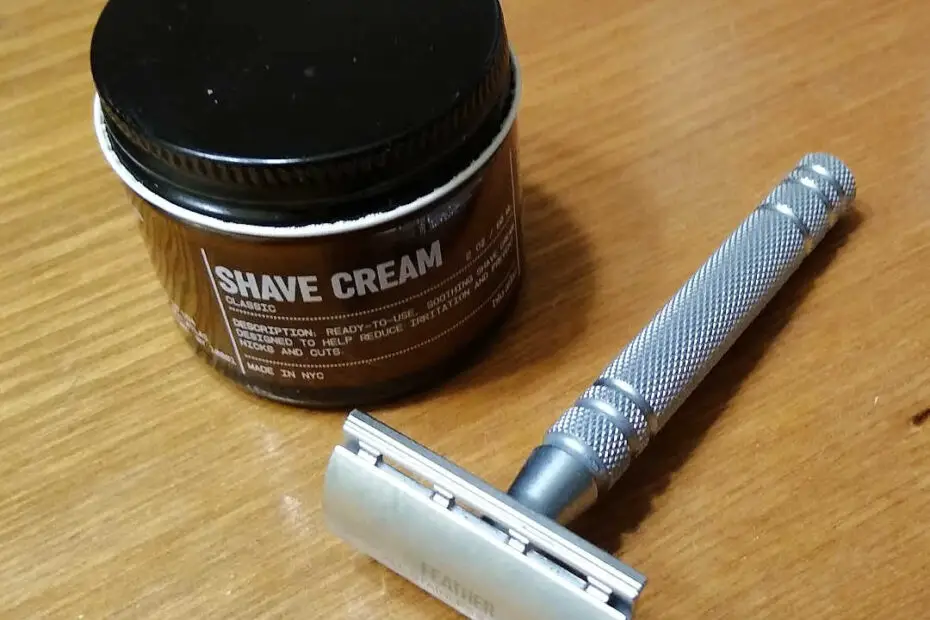 blu atlas shave cream with razor