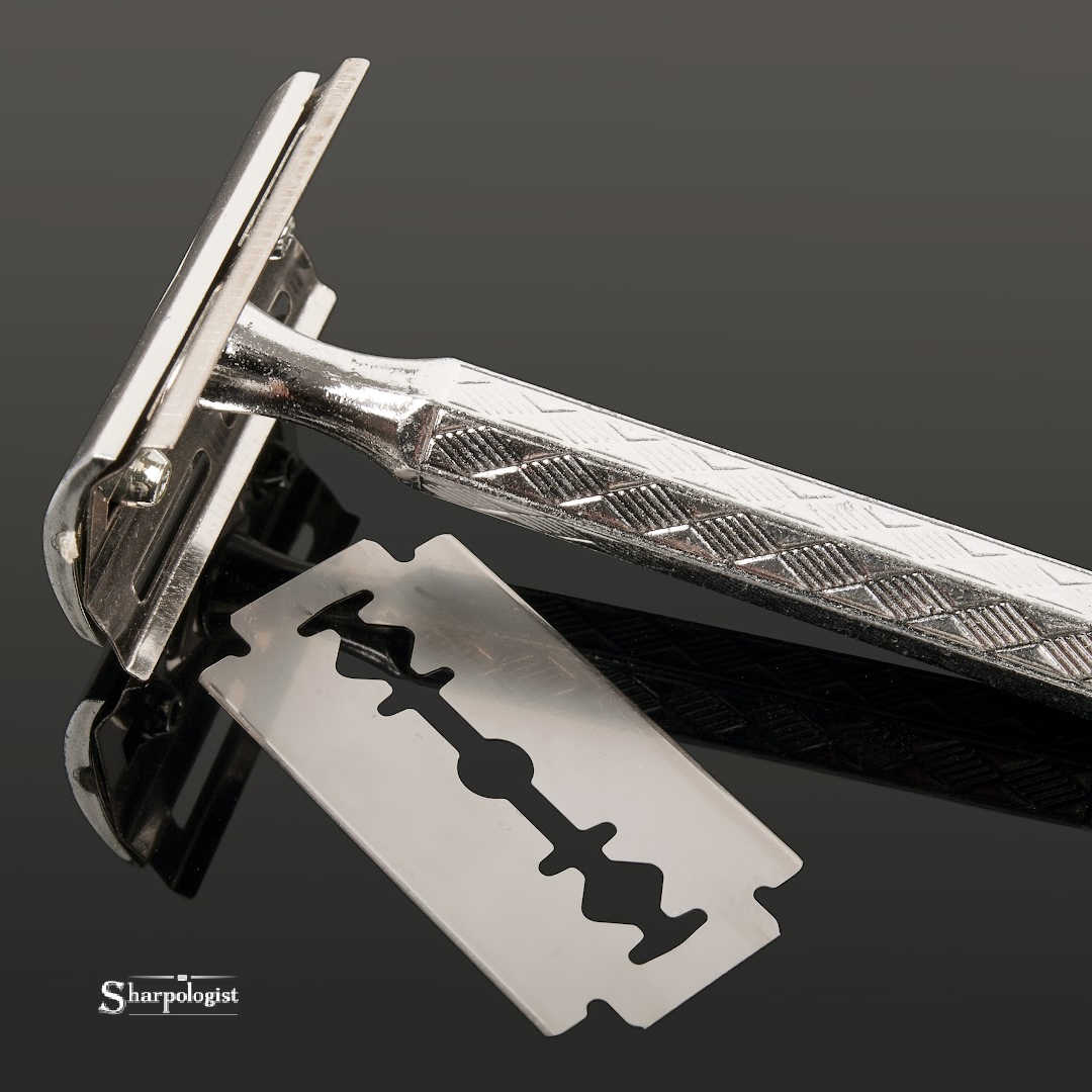 best safety razor title image