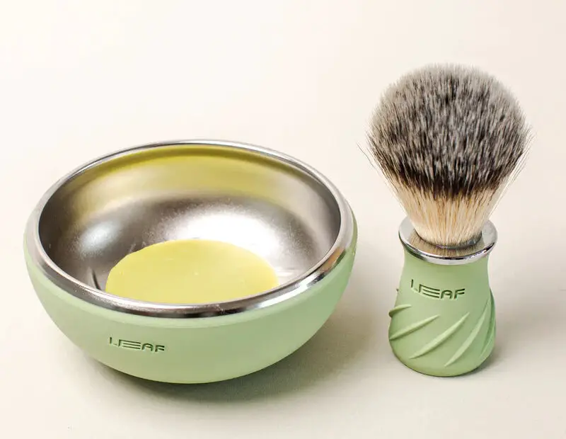 leaf brush and bowl set
