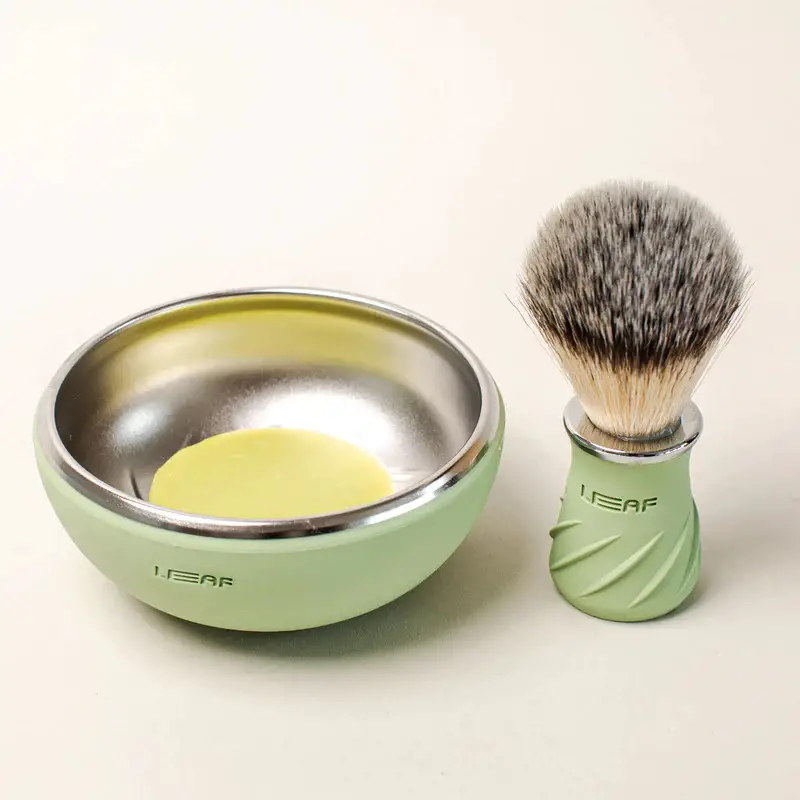leaf brush and bowl set