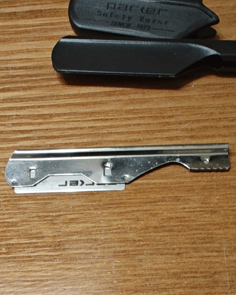 Parker Director Razor Review - Sharpologist