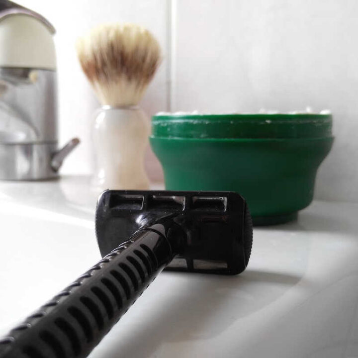 shaving setup