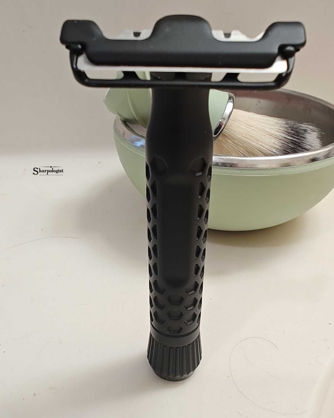 leaf branch single edge razor